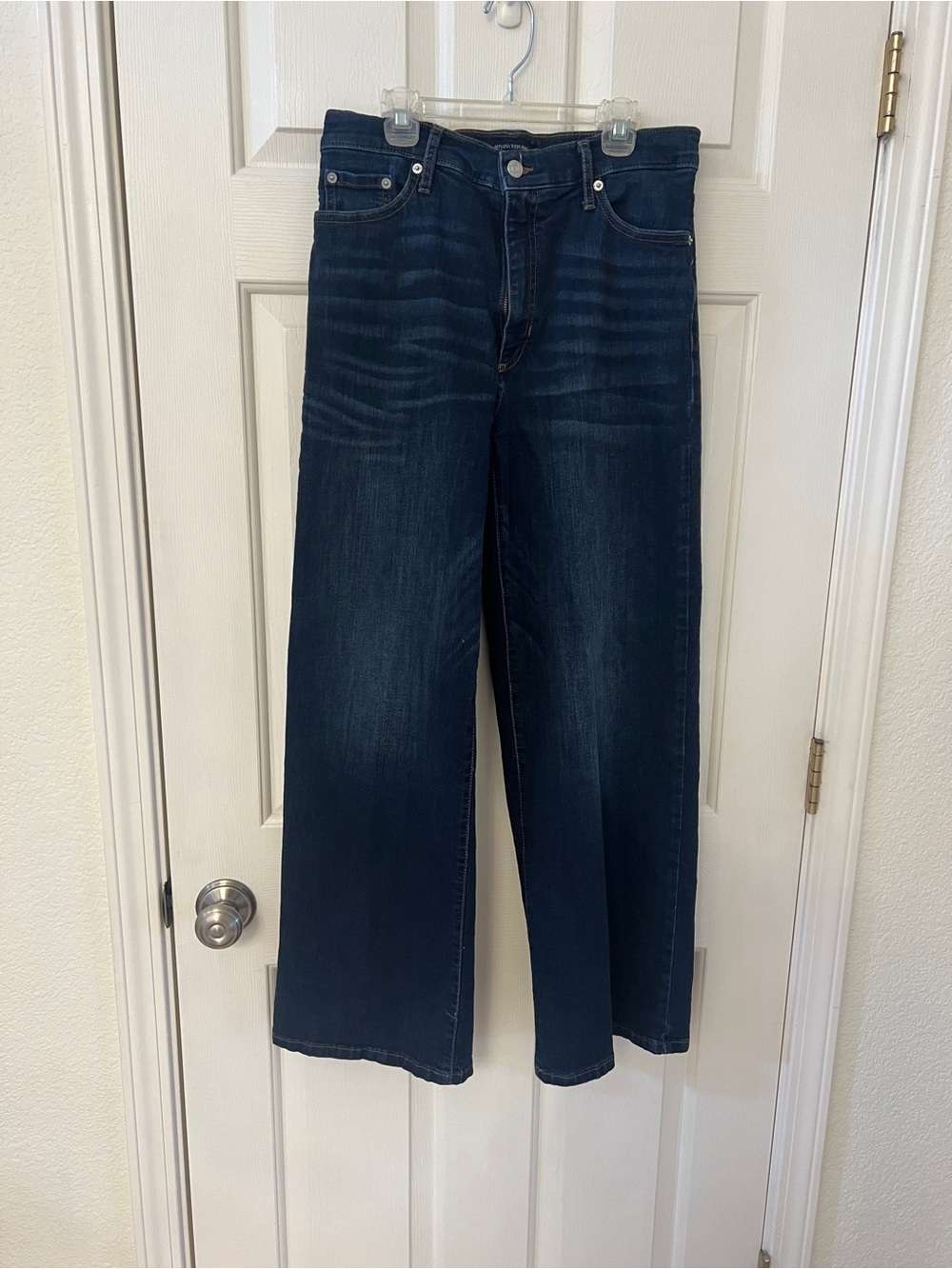 Women’s Banana Republic Dark Wash Wide-Leg Jeans